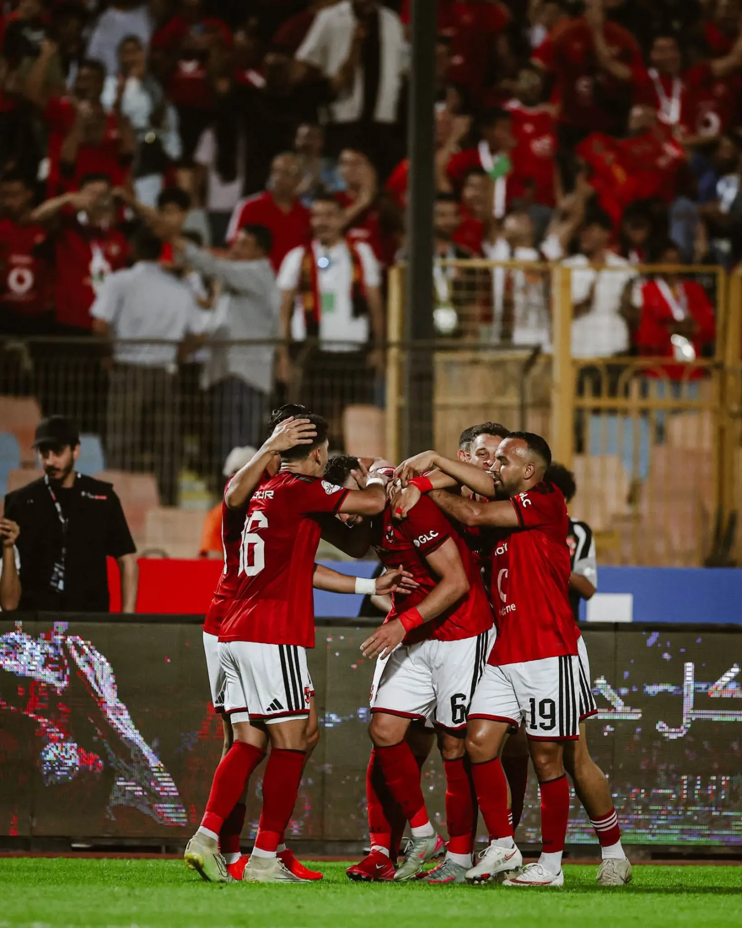 الأهلي ضد أبو قير للأسمدة اليوم.. الموعد والقنوات الناقلة للمباراة في الدوري المصري