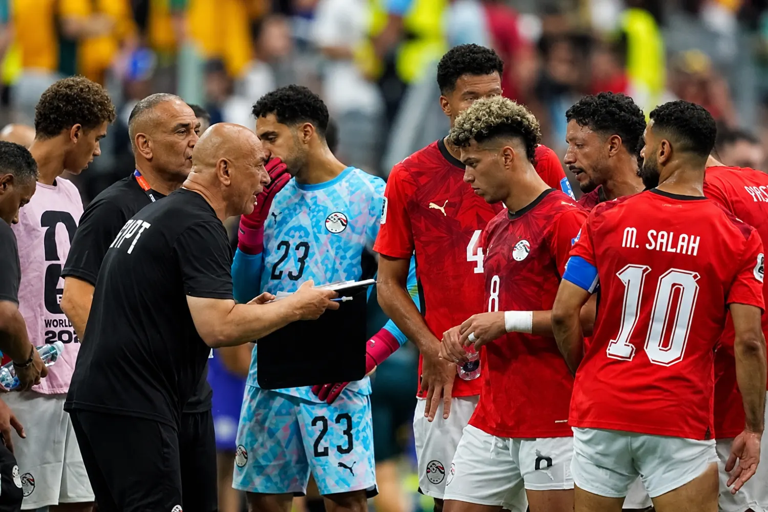 مراد ينفي إهانة التوأم للاعبي المنتخب عقب مباراة أنجولا