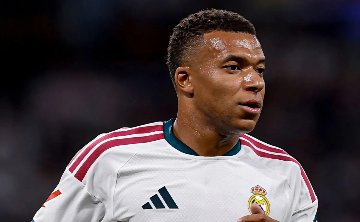 مبابي يقود تشكيل ريال مدريد لمواجهة فياريال في الدوري الإسباني.. وفينيسيوس بديلاً
