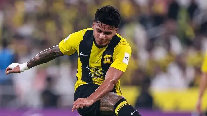 شباب الأهلي يهزم الاتحاد بثنائية في دوري أبطال آسيا للنخبة