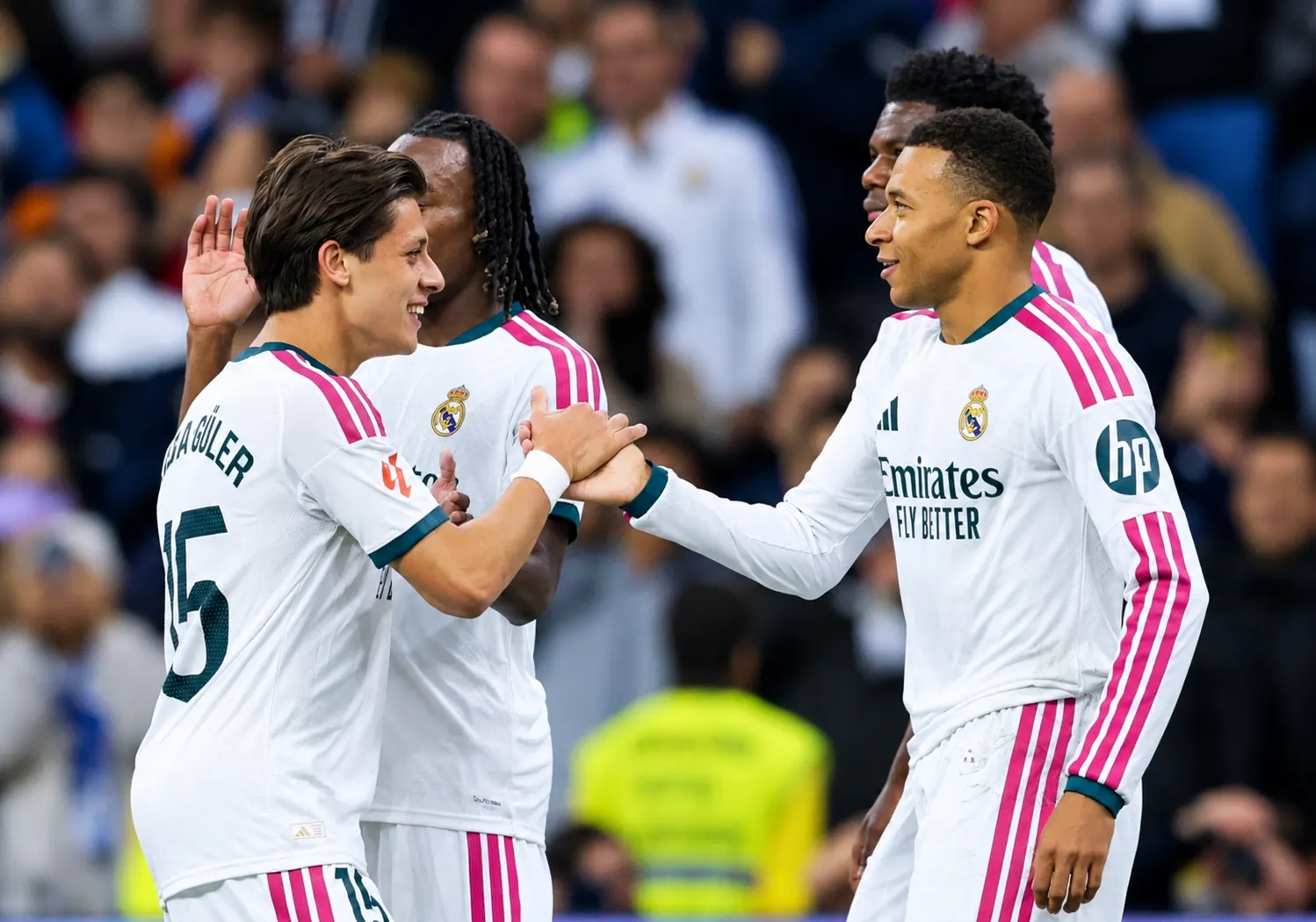 ريال مدريد يهزم إشبيلية برباعية ومبابي يتألق بثنائية في الليجا