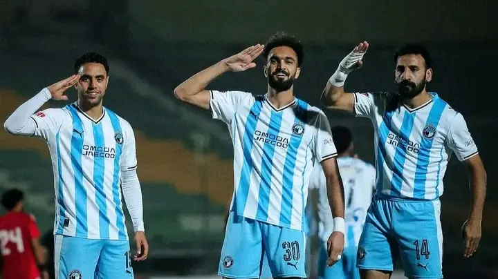 بيراميدز يكتسح طلائع الجيش برباعية  ويواصل صدارة الدوري المصري