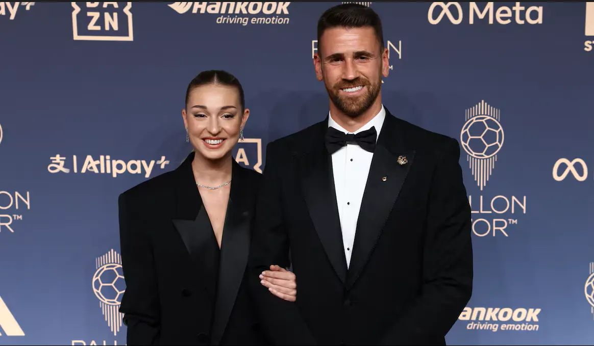 أوناي سيمون يفوز بجائزة ياشين لأفضل حارس في العالم 2026